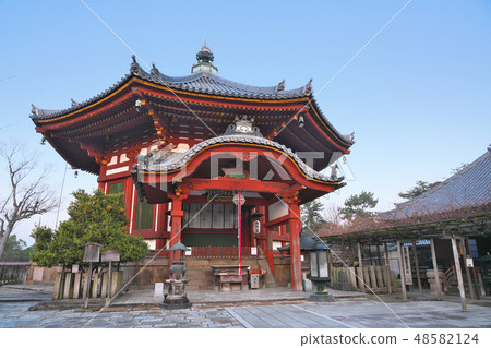 [Kofukuji Nanendou] 48 Noborioji-cho, Nara City, Nara Prefecture 48582124