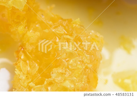 Nestled sweet's extreme beauty health whitening longevity image background Background 48583131