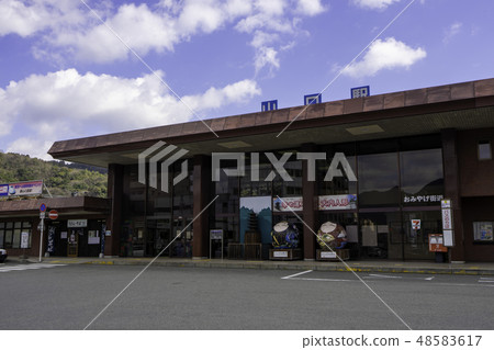 Yamaguchi Yamaguchi-shi station street JR Yamaguchi Station 48583617