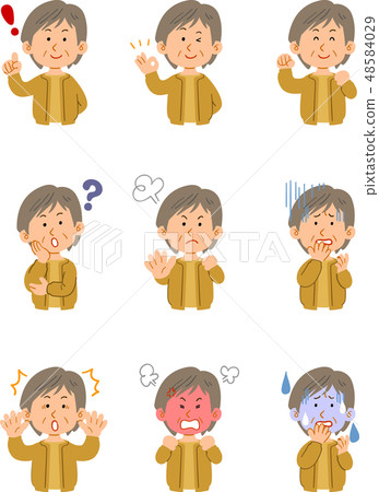 黃色羊毛衫的資深婦女套九個姿勢腰部上身 黃色羊毛衫的資深婦女套九個姿勢腰部上身 48584029