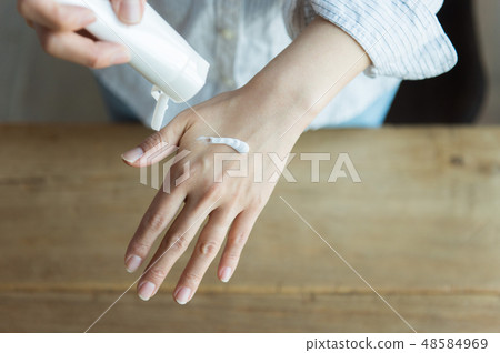 Hand cream moisturizing Hand cream moisturizing 48584969
