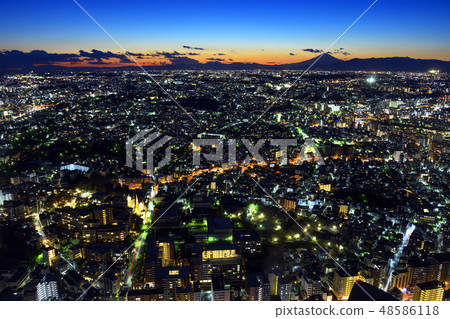Night view of Yokohama city and Mt. Fuji 48586118