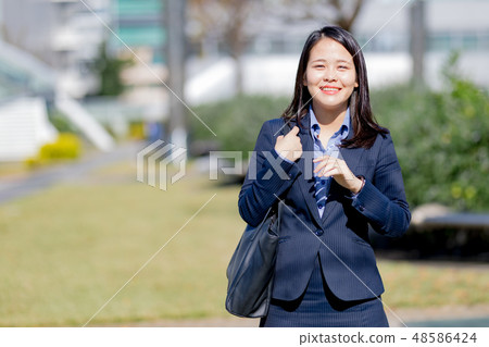 女性商務戶外 48586424