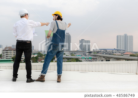 engineer at work 48586749