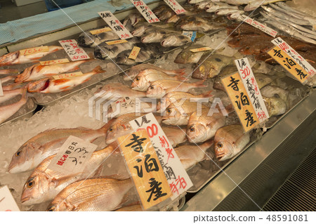 鮮魚店 48591081