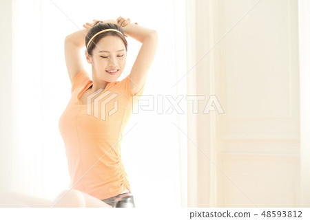 Female beauty exercise 48593812