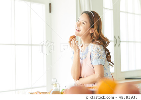 Female Lifestyle Cooking 48593933