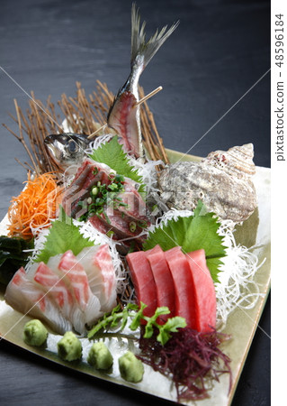 什錦生魚片三分 什錦生魚片三分 48596184