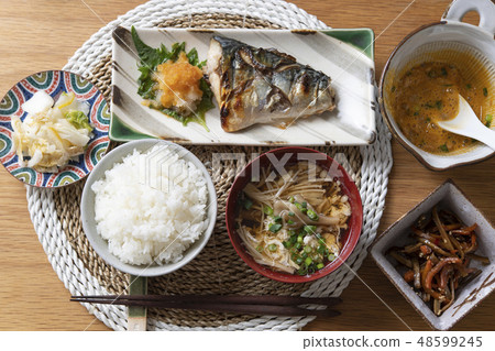 Set meal of grilled mackerel 48599245
