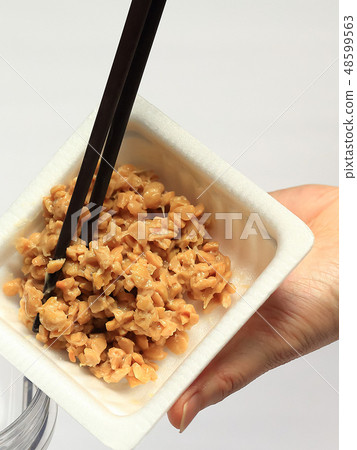Pickup natto in a mixer image Pickup natto in a mixer image 48599563