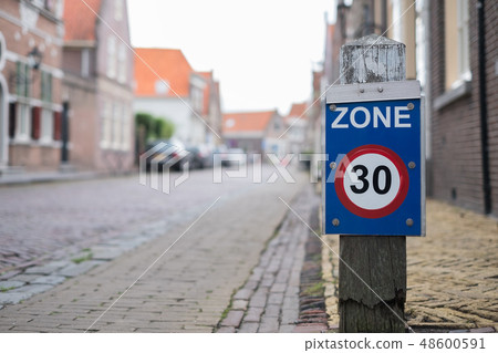 Sign zone of maximum speed 30 Sign zone of maximum speed 30 48600591