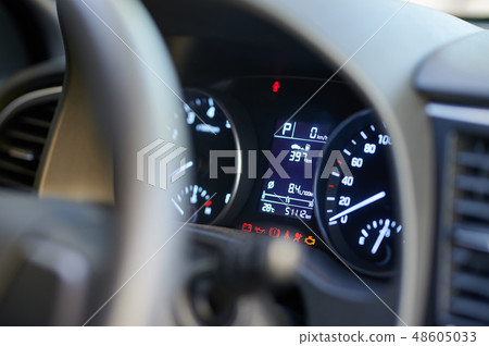 Errors on car dashboard Errors on car dashboard 48605033