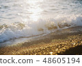 在海灘的海波浪 48605194