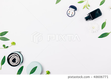 Feminine gifts jewelry and perfume  48606771