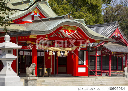 Shrine licks Shrine licks 48606984