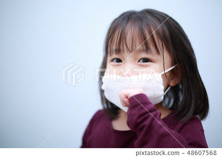 Failing physical condition (sick sick woman flu flu fever pollinosis pm2.5 food poisoning yellow sand chills) 48607568