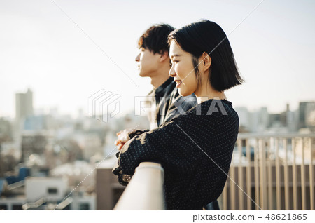 夫婦屋頂生活方式 48621865