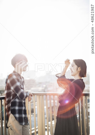 夫婦屋頂生活方式 48621987