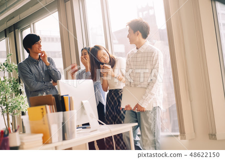 Business woman businessman job 48622150