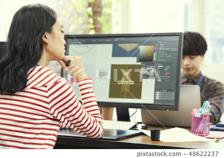 Business Creative Business Woman 48622237