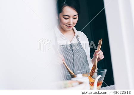 Female Lifestyle Cuisine Female Lifestyle Cuisine 48622818