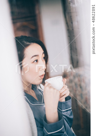 Women's lifestyle tea time Women's lifestyle tea time 48622891