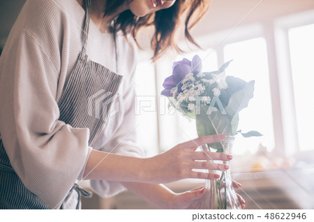Female Lifestyle Flower Female Lifestyle Flower 48622946