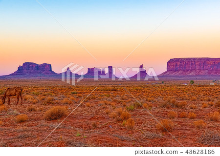 View of Monument Valley in Utah, USA. 48628186