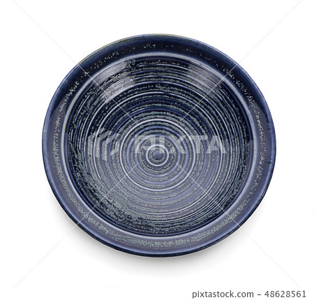 black bowl on white background 48628561