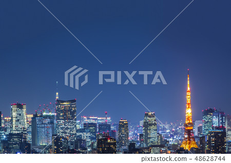 東京鐵塔和六本木/赤坂方向夜視圖。高層建築，城市，夜晚，建築，首都城市形象 48628744
