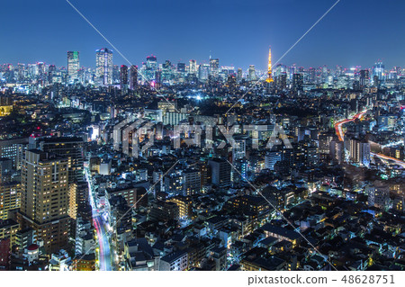 Night view of Tokyo Tower and Roppongi / Akasaka direction. High-rise building, city, night, building, capital city image 48628751