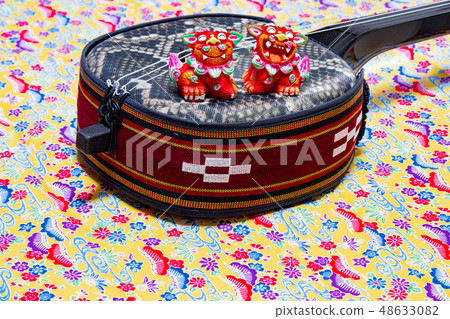 Okinawa Sanshin and Shisa Okinawa Sanshin and Shisa 48633082