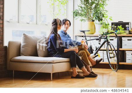 Lifestyle couple Lifestyle couple 48634541