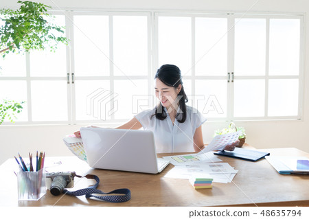Business female desk work Business female desk work 48635794