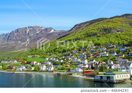 挪威峽灣鎮Aurlands vanden 48644291