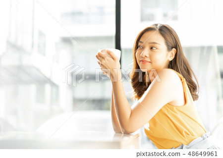 Women's lifestyle tea time 48649961