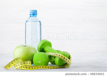 Fitness and healthy food conceps 48654601