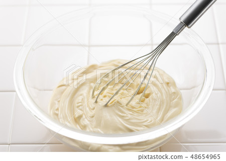 mayonnaise  48654965