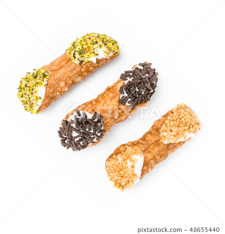 Traditional sicilian canoli Traditional sicilian canoli 48655440