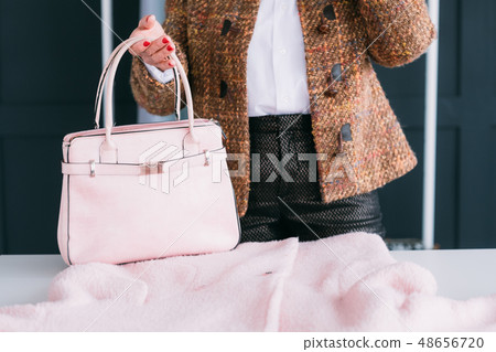 woman wardrobe style elegance outfit bag accessory 48656720