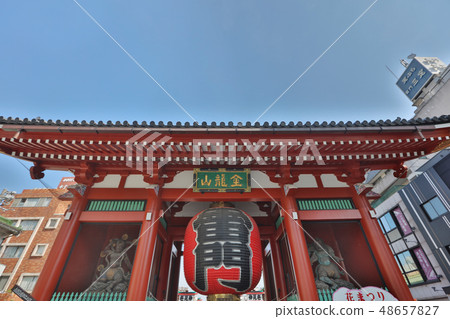 Kaminarimon is the first of two large entrance Kaminarimon is the first of two large entrance 48657827