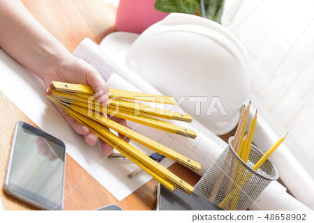 Construction plans and tools 48658902