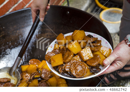 Braised mushrooms with braised bran, cooked outside the house, きのこの煮込みふすまの煮込み, home の外で调,cooked outside Braised mushrooms with braised bran, cooked outside the house, きのこの煮込みふすまの煮込み, home の外で调,cooked outside 48662742