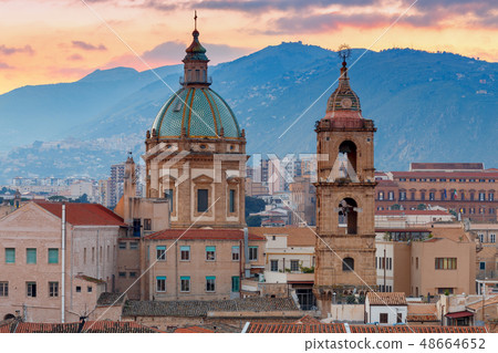 Palermo at sunset. 48664652