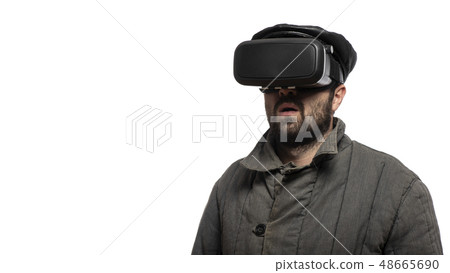 Old fashioned man develops virtual reality headset 48665690