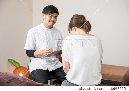 A woman undergoing counseling 48668313