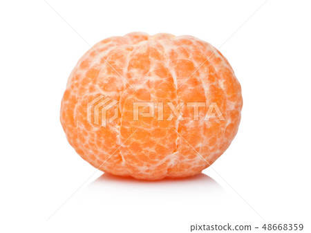 Fresh organic peeled mandarin fruit with halves Fresh organic peeled mandarin fruit with halves 48668359