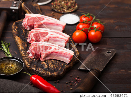 Fresh raw butchers lamb beef cutlets Fresh raw butchers lamb beef cutlets 48668471