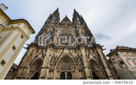 St. Vitus Cathedral in Prague Castle 48670619