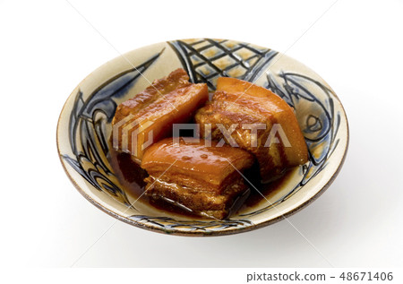 沖繩筏子（煮熟的五花肉）的當地美食 48671406